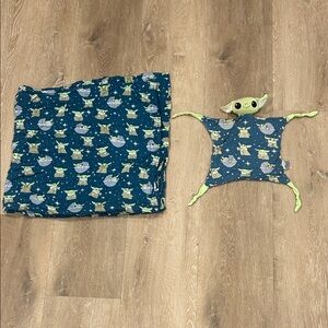 Little Sleepies Star Wars Matching Bamboo Muslin Swaddle and Grogu Lovey